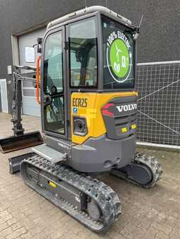Mini-koparki 2021 Volvo ECR25 Electric (2)