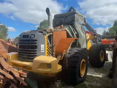 Carregadeira de rodas 2003 Volvo L110E ophug / dismantle / verwertung (3)