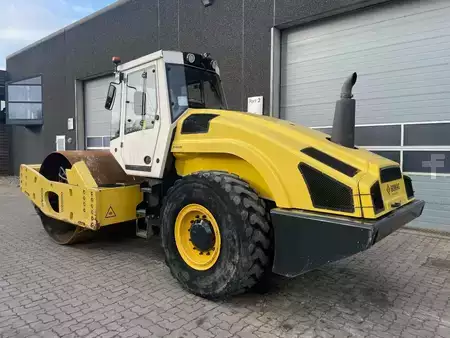 Sestavy válců 2012 BOMAG BW 219 D H-4 (2)