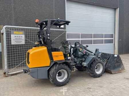 Kompaktlader 2017 Giant V452T X-TRA HD (4)