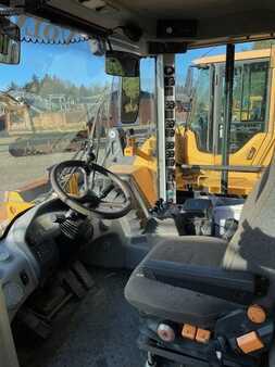 Volvo L120F