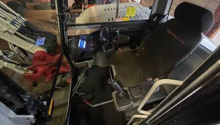 Pelles sur chenilles 2015 Takeuchi TB290 (6)