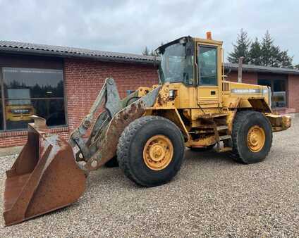 Radlader 1996 Volvo L90C (1)