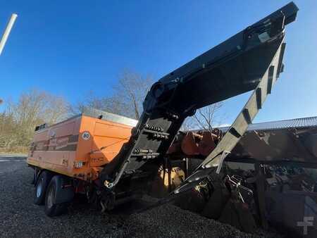 Altri 2000 Doppstadt DW2560 Büffel (2)