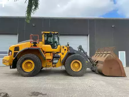 Radlader 2023 Volvo L220H (3)