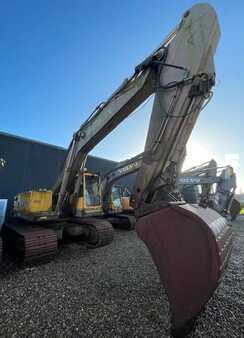 Rupsgraafmachines 1994 Åkerman EC420 (2)