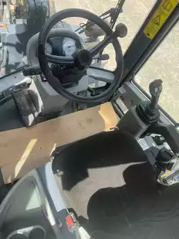 Kolové nakladače 2018 Terex TL80 (4)