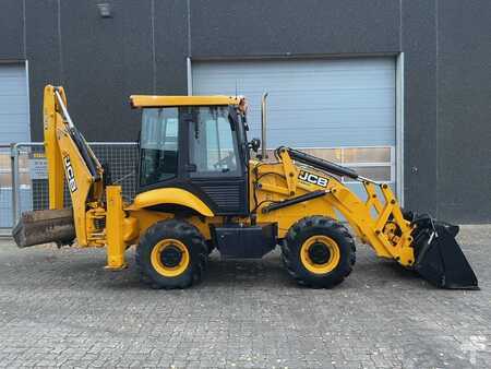 Rigid Backhoe Loader 2013 JCB 2CX (3)