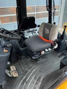 Rigid Backhoe Loader 2013 JCB 2CX (4)