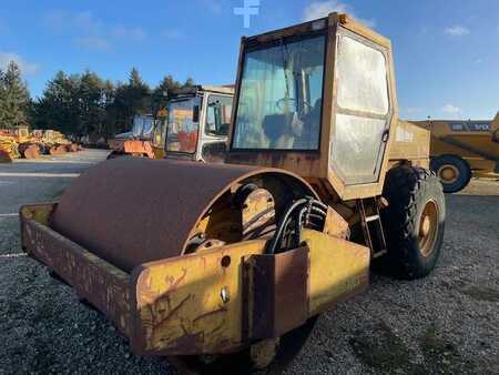 Walzenzug 0 Komatsu JV110WA-HD (1)