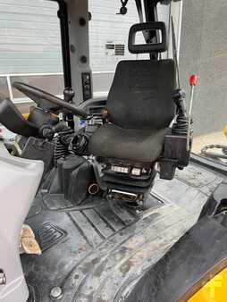 Starrer Baggerlader 2022 JCB 4CX Pro rotortilt (4)