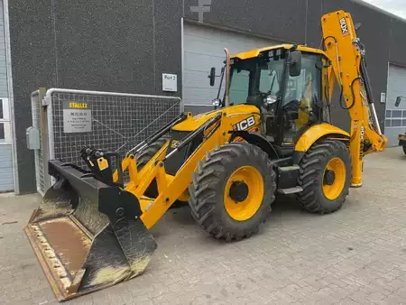 Rigid Backhoe Loader 2023 JCB 5CX PRO / 4CX PRO (1)