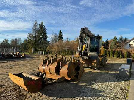 Escavadora de rodas 2019 Mecalac 15 MWR KOPARKA KOŁOWA (8)