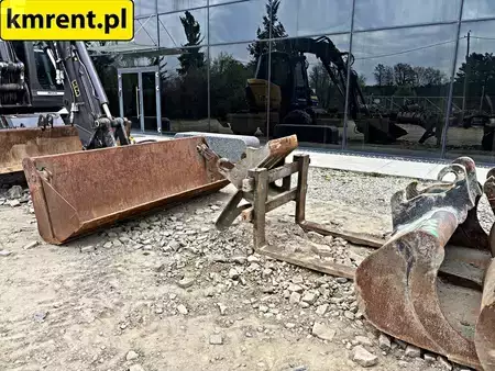 Pelle sur pneus 2019 Mecalac 15 MWR KOPARKA KOŁOWA 2019R. | 11 MWR, 714 (11)