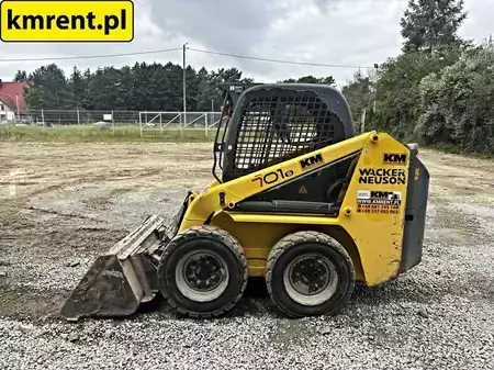 Ładowarki kompaktowe 2013 Wacker Neuson 701S MINI-ŁADOWARKA 2013R | BOBCAT S100, S130, 753, WACKER NEUSO (11)