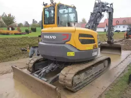 Minibagry 2019 Volvo ECR88D (4)