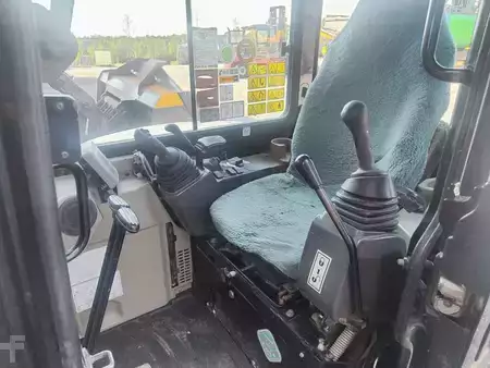 Mini kotrógép 2014 Caterpillar 303.5E CR (5)
