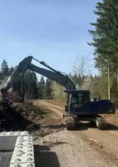 Rupsgraafmachines 2014 Volvo EC220DL (1)