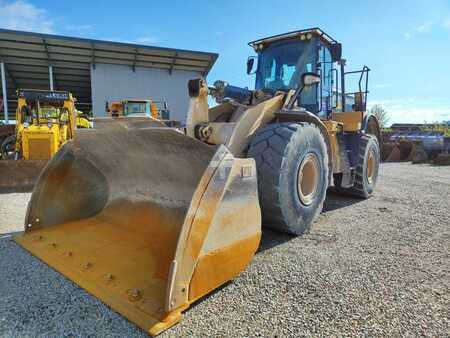 Caterpillar 966M