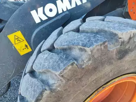 Pyöräkuormaajat 2014 Komatsu WA200PZ (9)