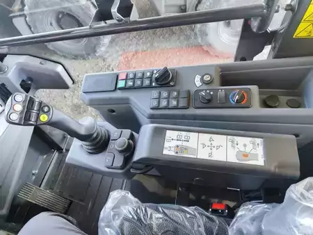 Hjullaster 2024 Bobcat L75 (6)