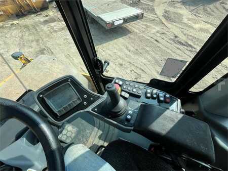 Compactadores de lixo 2019 Caterpillar CS66B (6)