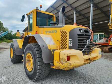 Hjullastare 2004 Volvo L120E (1)