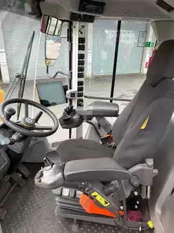 Kolové nakladače 2022 Volvo L110H (6)