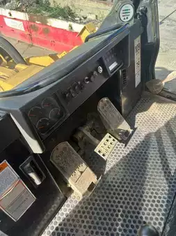 Carregadeiras de esteiras 2000 Caterpillar 953C (6)