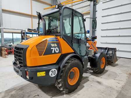 Pyöräkuormaajat 2015 Komatsu WA70-7 (4)