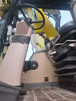 Escavadora de rastos 2007 Caterpillar M318C (6)