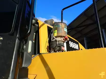 Pyöräkuormaajat 2017 Caterpillar 966M (8)