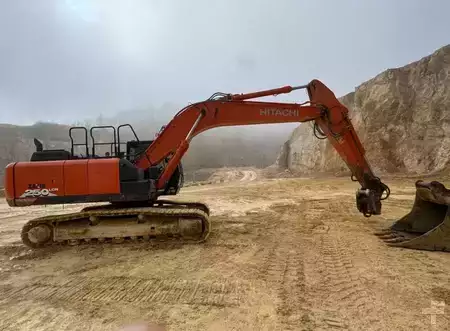 Rupsgraafmachines 2019 Hitachi ZX250LCN-6 (4)
