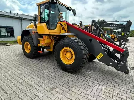 Kerekes rakodó 2026 Volvo L90H2 Long Boom (5)