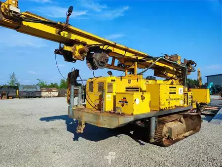 Accessoires 2000 Atlas Copco Mustang A66 CBT-HD (2)