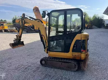 Mini kotrógép 2008 Caterpillar 301.8C (1)