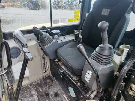 Minibagry 2012 Caterpillar 304E (4)