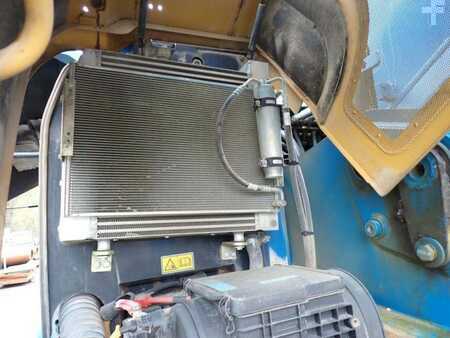 Pelle sur pneus 2010 Caterpillar M322D (9)