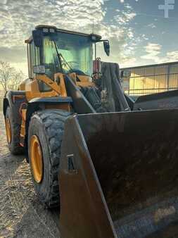 Volvo L120H