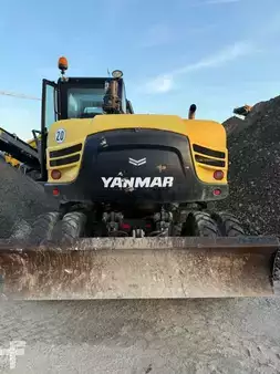 Mobilní bagry 2019 Yanmar B110W (2)