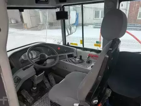 Nivelohjatut dumpperit 2018 Volvo A25G (5)