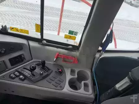 Nivelohjatut dumpperit 2018 Volvo A25G (6)