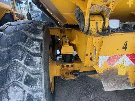 Nivelohjatut dumpperit 2018 Volvo A25G (9)