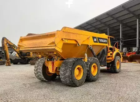 Nivelohjatut dumpperit 2022 Volvo A30G (4)
