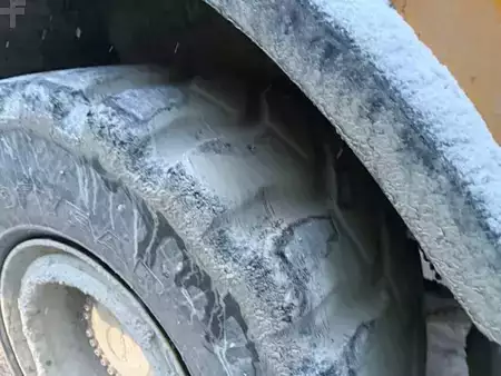 Nivelohjatut dumpperit 2022 Volvo A30G (7)