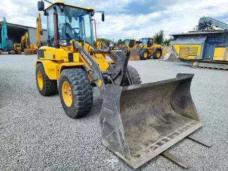 Radlader 2024 Volvo L30H (2)