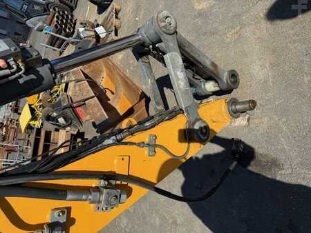 Escavatori cingolati 2016 Liebherr R914 Compact Litronic (9)