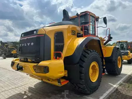 Kolové nakladače 2026 Volvo L150K (2)