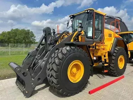 Kolové nakladače 2026 Volvo L150K (4)