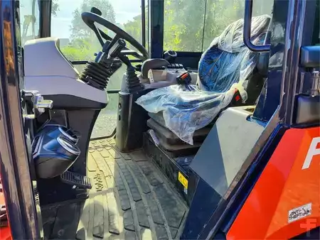 Pyöräkuormaajat 2022 Kubota R090 (5)